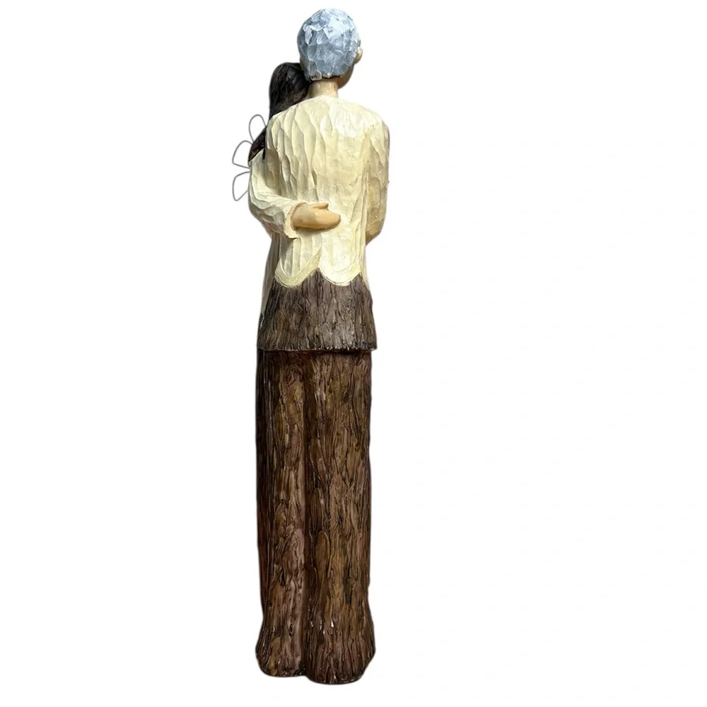 Handcarved Wooden Couple Embracing‎ 12” Figurine MCM Rustic Cottage Decor